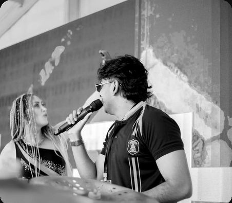 Amantha hosting event